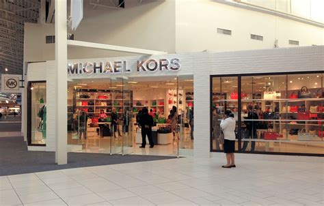 michael kors outlet jersey gardens.